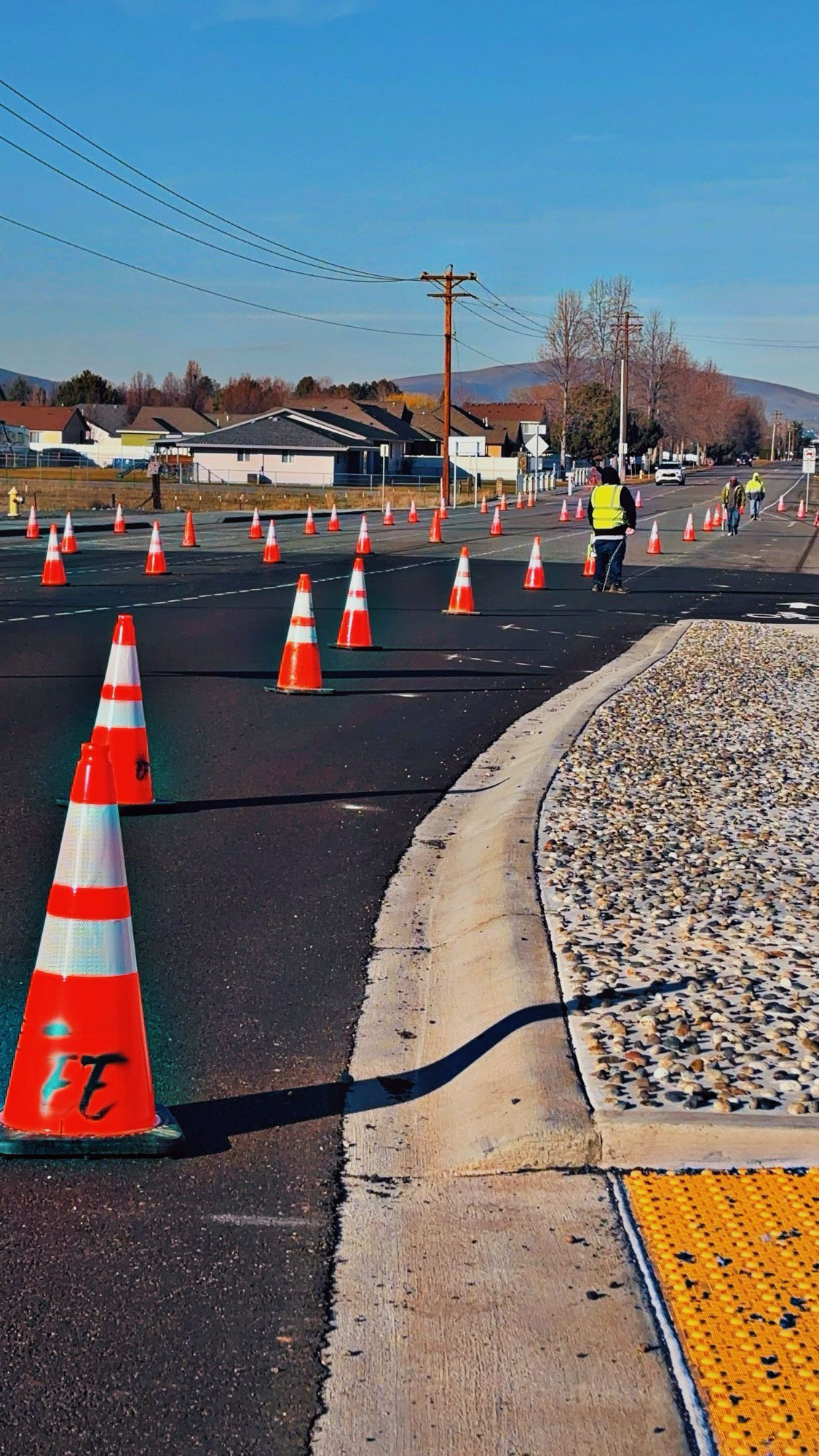 court st 3 traffic control services with cones